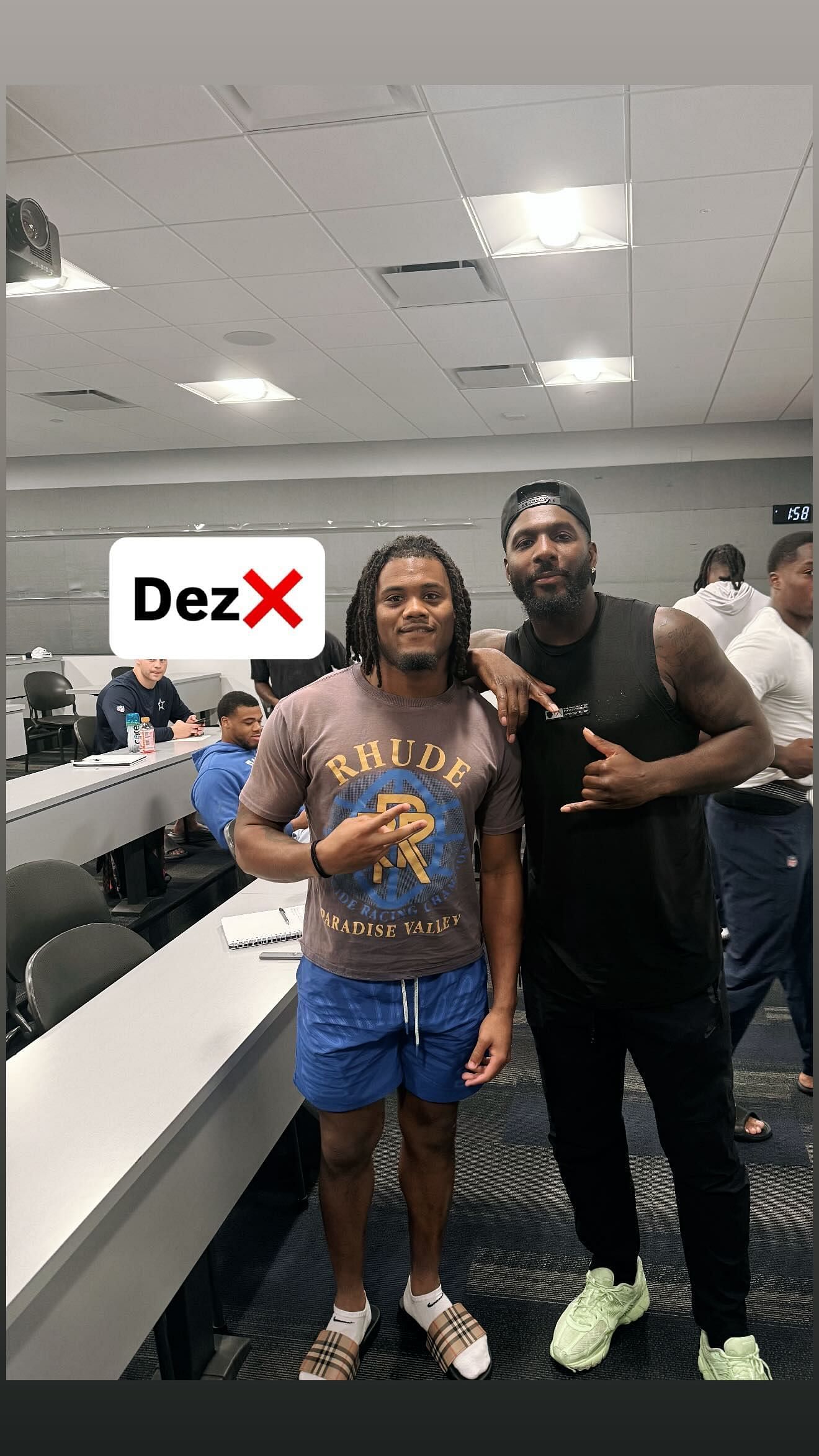 Jaydon Blue poses with Dez Bryant - via Instagram/@jaydonblue_